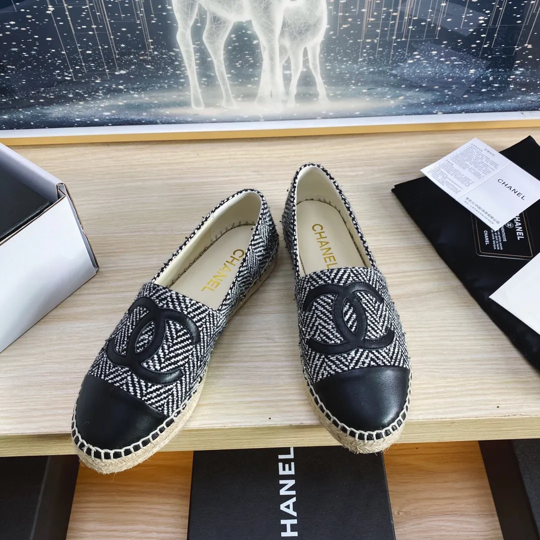 👟👟Ex-factory price 420👟👟 🌈🌈Chanel Chanel✈️2023s spring and summer new fisherman shoes😍😍Taikoo Hui purchased three pairs of original versions for development🐂🐂🤩Original versions are shipped one to one❗️❗️Code number: 34-42 (34 41 42 customized)